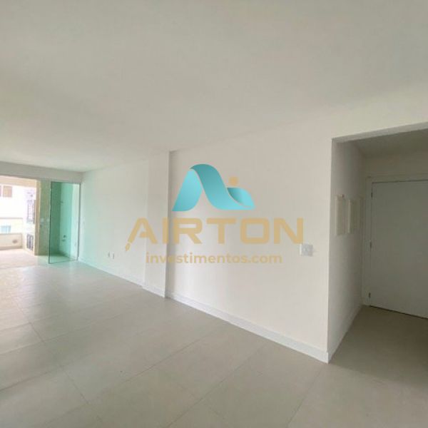 V3001 apartamento novo, 3 su�tes localizado na Mei