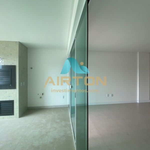V3001 apartamento novo, 3 su�tes localizado na Mei