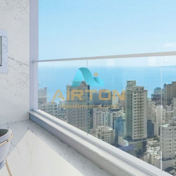 LA3001 Apartamento com 2 dormitrios e 1 sute. 