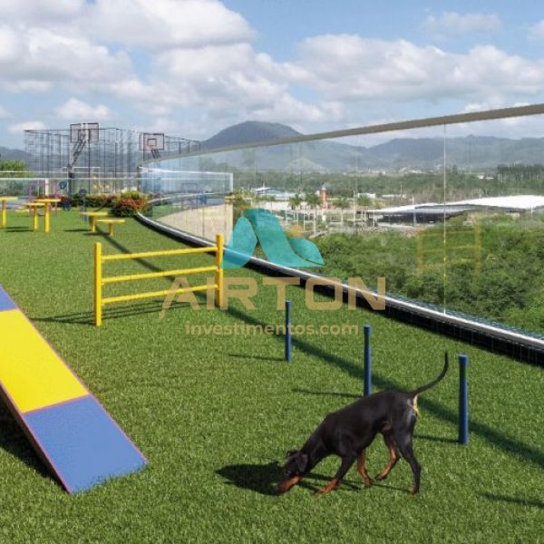 LA4000 Apartamento com 4 dor, sendo 1 sute. 