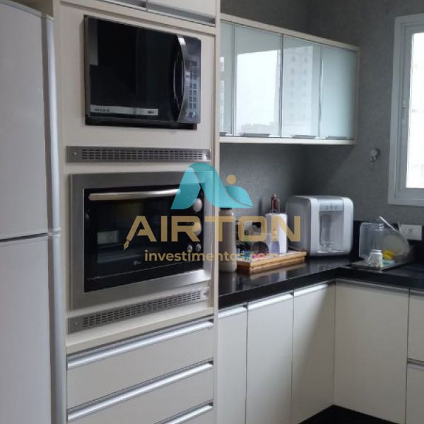V3006 apto com 1 su�te e 2 demi.