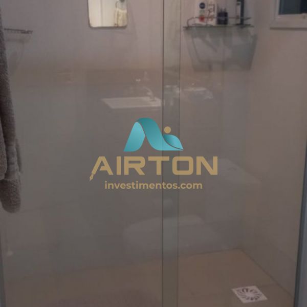 V3006 apto com 1 su�te e 2 demi.