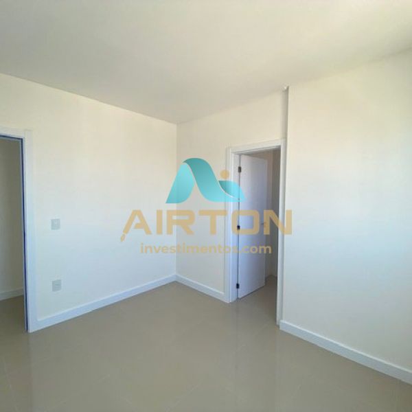 V4002 Apto com 4 su�tes, 3 vagas