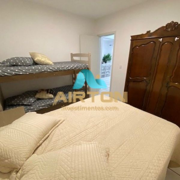 L2000, Locao de vero, no Centro de Itapema SC.