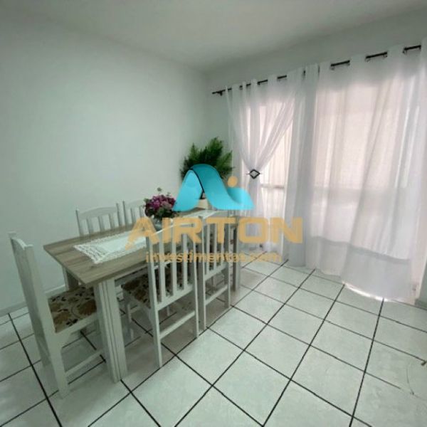 L2000, Locao de vero, no Centro de Itapema SC.