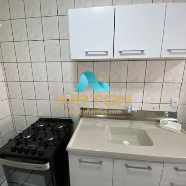 L2000, Locao de vero, no Centro de Itapema SC.