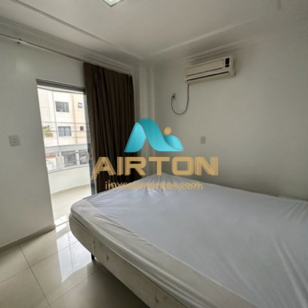 L3004, Apto Locao de vero Meia praia sc.