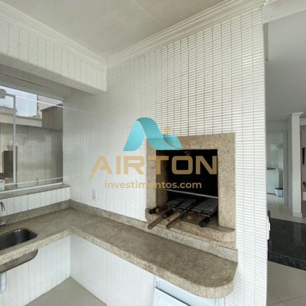 L3021 LOCAO DE VERO 3 SUTES NA PRAIA 