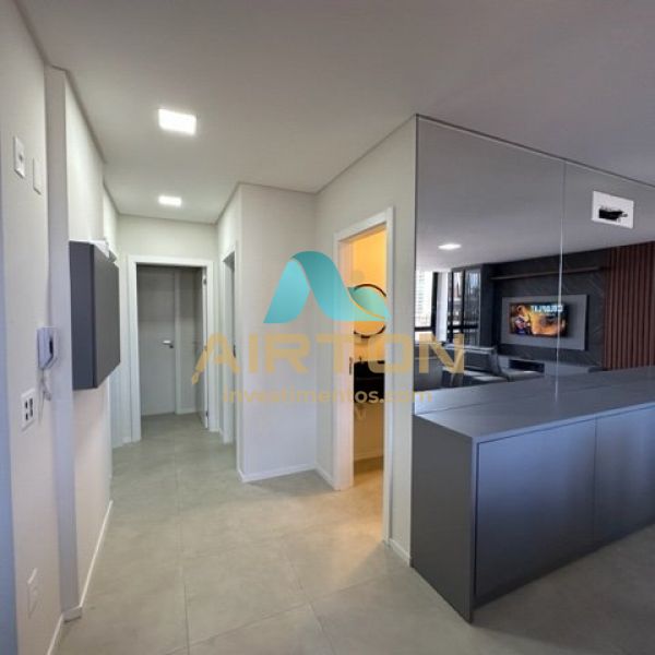 timo Apto a 100mts da praia 3 Sutes. 