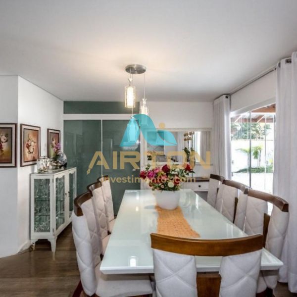 Maravilhsa casa em Balneario Camboriu