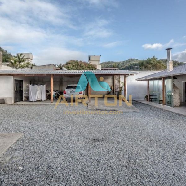 Maravilhsa casa em Balneario Camboriu