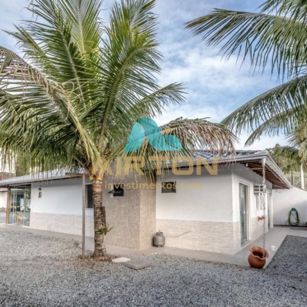 Maravilhsa casa em Balneario Camboriu