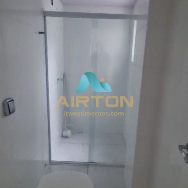 APARTAMENTO FRENTE PARA BRASIL