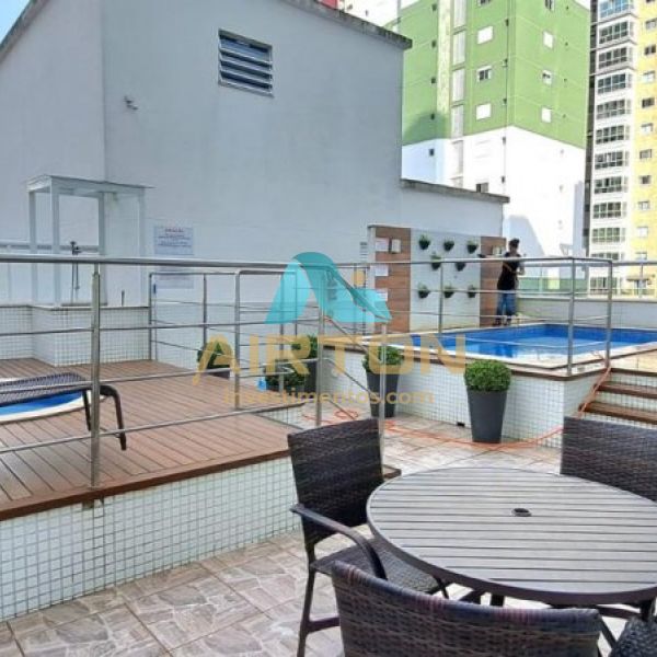 Apartamento Quadra mar centro Balnerio Camboriu