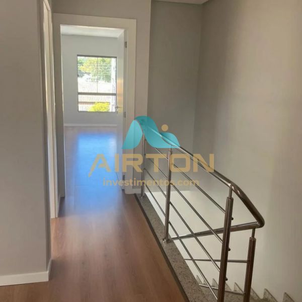 SOBRADO COM 3 QUARTOS  VENDA , 141M - NOVA ESPER