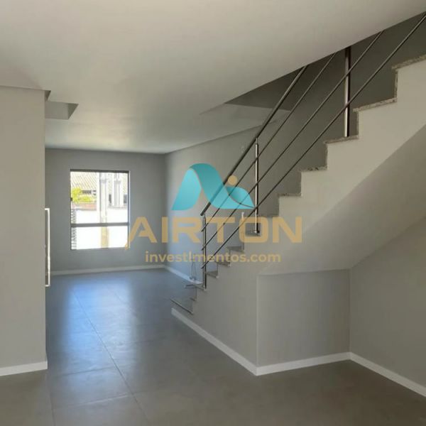 SOBRADO COM 3 QUARTOS  VENDA , 141M - NOVA ESPER