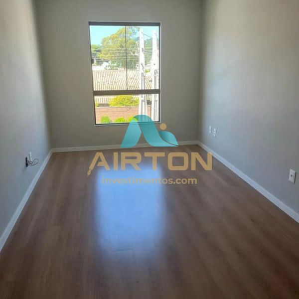 SOBRADO COM 3 QUARTOS  VENDA , 141M - NOVA ESPER