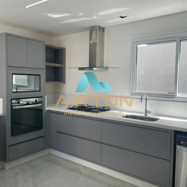 CASA DE CONDOMNIO COM 5 QUARTOS  VENDA , 400M -