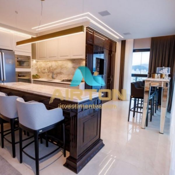 Apartamento sShow Room e finamente decorado frente