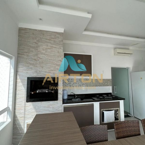 APARTAMENTO COM 2 QUARTOS  VENDA , 117M - PRAIA 