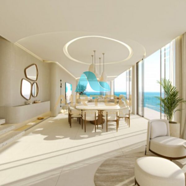 APARTAMENTO COM 3 QUARTOS  VENDA , 189M - PRAIA 