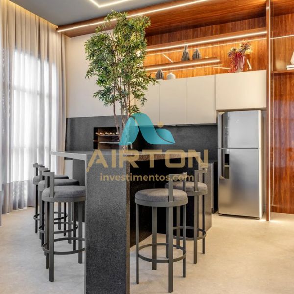 APARTAMENTO COM 3 QUARTOS  VENDA , 138M - MEIA P