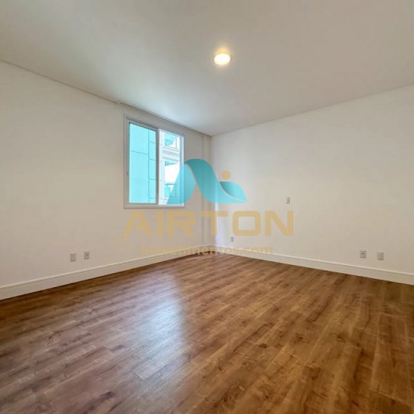 APARTAMENTO 4 SUTES  VENDA , 193M - MEIA PRAIA 