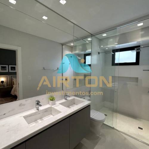 Apartamento 4 sutes  venda , 180m - Meia Praia 