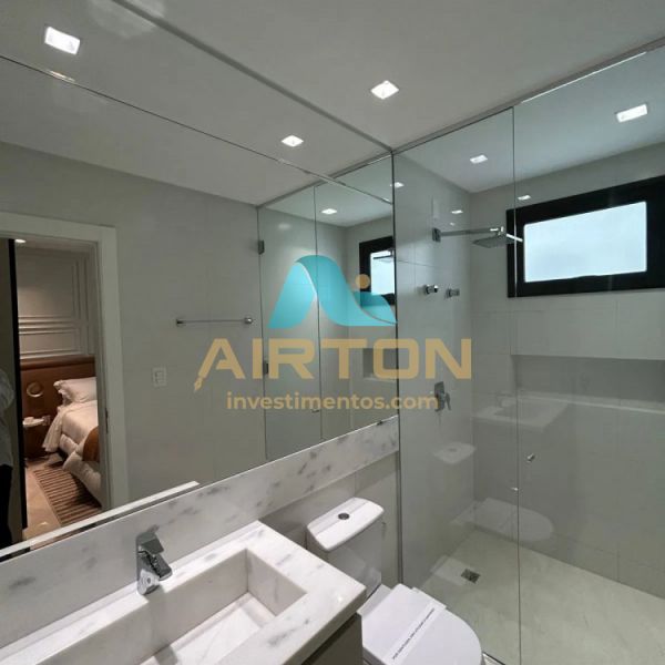 Apartamento 4 sutes  venda , 180m - Meia Praia 