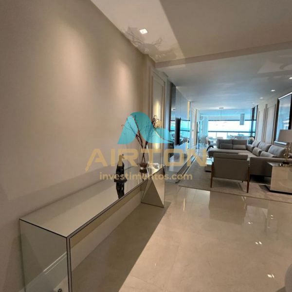 Apartamento 4 sutes  venda , 180m - Meia Praia 
