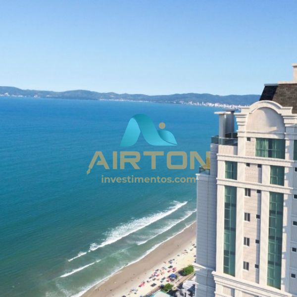 LA4037 LANAMENTO APARTAMENTO QUADRA MAR EM CENTRO