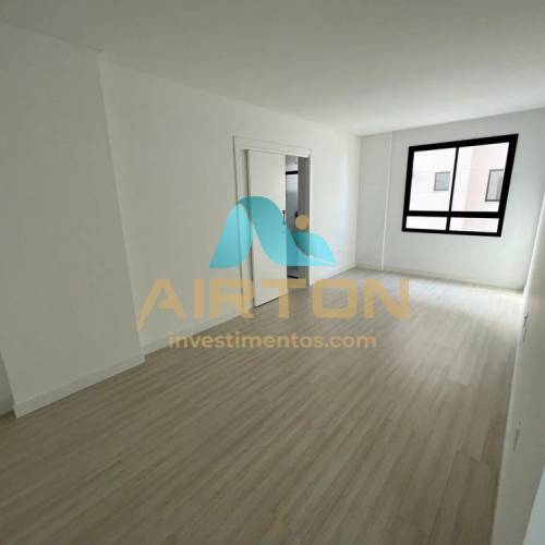 V4049 IMVEL NOVO PARA VENDA, 200 MTS DO MAR EM ME
