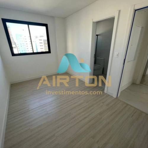 V4049 IMVEL NOVO PARA VENDA, 200 MTS DO MAR EM ME