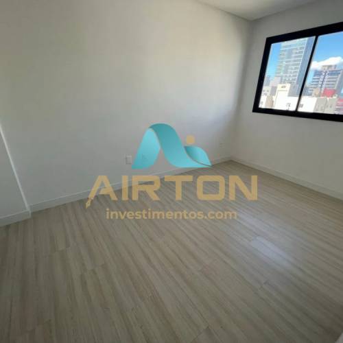 V4049 IMVEL NOVO PARA VENDA, 200 MTS DO MAR EM ME