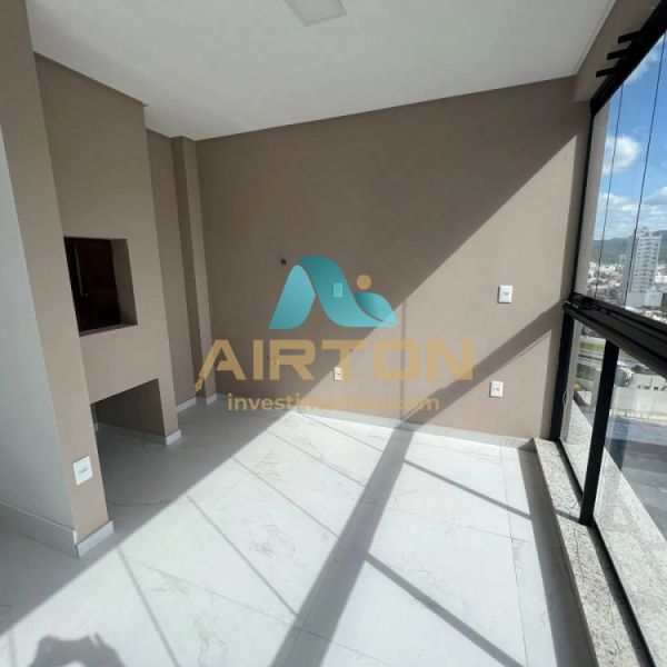 V4049 IMVEL NOVO PARA VENDA, 200 MTS DO MAR EM ME