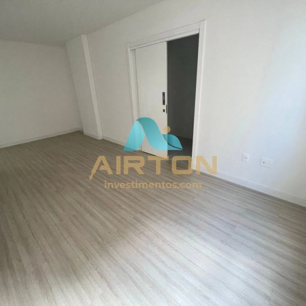 V4049 IMVEL NOVO PARA VENDA, 200 MTS DO MAR EM ME