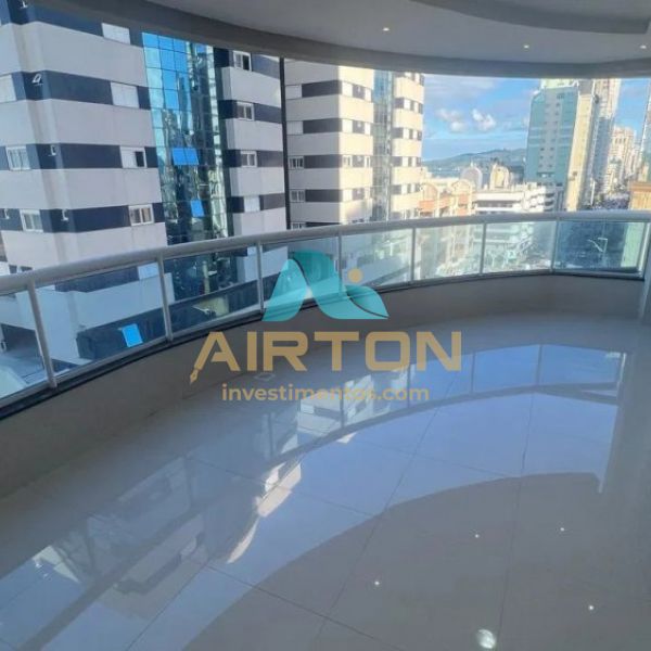 V4052 APARTAMENTO MOBILIADO, 200 MTS DO MAR EM MEI