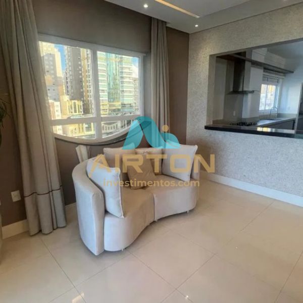 V4052 APARTAMENTO MOBILIADO, 200 MTS DO MAR EM MEI