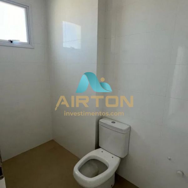 V4053 APARTAMENTO PARA VENDA, QUADRA MAR EM MEIA P