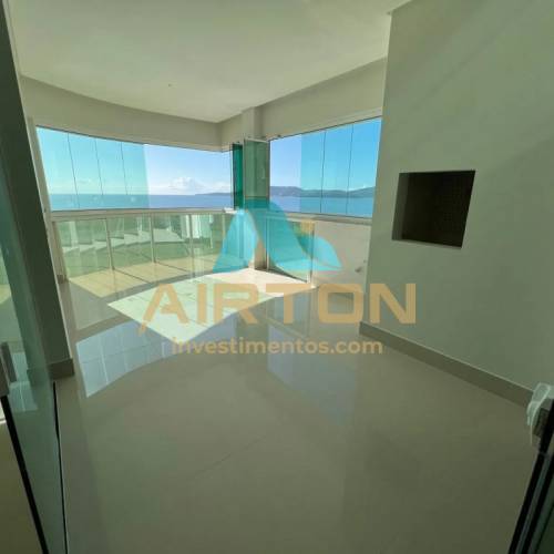 V4055 APARTAMENTO PARA VENDA FRENTE AO MAR EM MEIA