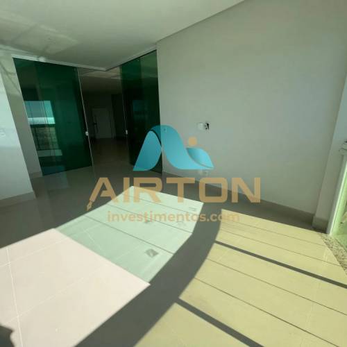 V4055 APARTAMENTO PARA VENDA FRENTE AO MAR EM MEIA
