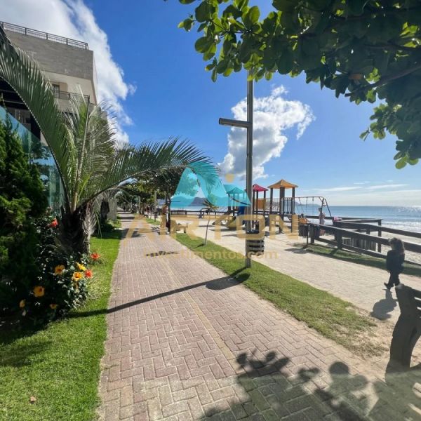 V4055 APARTAMENTO PARA VENDA FRENTE AO MAR EM MEIA