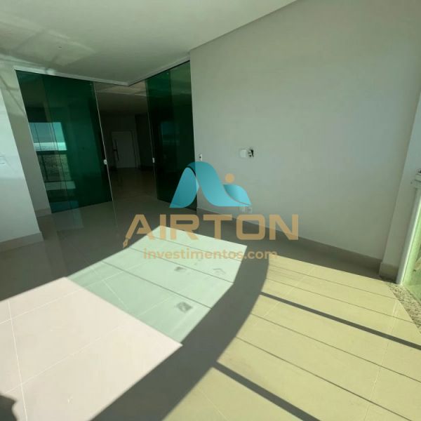 V4055 APARTAMENTO PARA VENDA FRENTE AO MAR EM MEIA