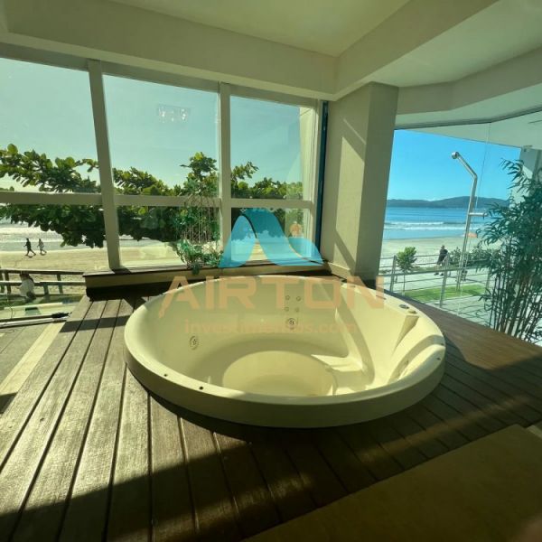 V4055 APARTAMENTO PARA VENDA FRENTE AO MAR EM MEIA