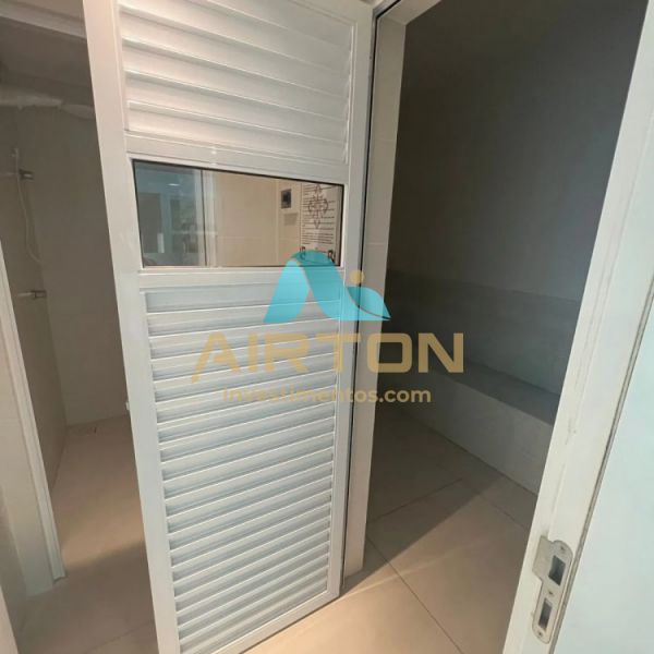 V4055 APARTAMENTO PARA VENDA FRENTE AO MAR EM MEIA