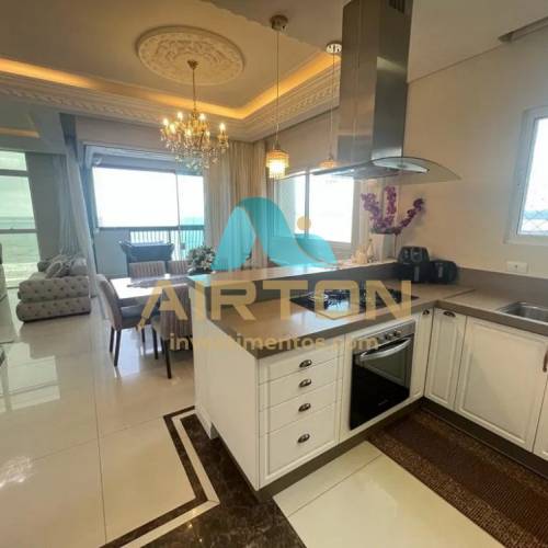 V4056 APARTAMENTO PARA VENDA FRENTE O MAR EM MEIA 
