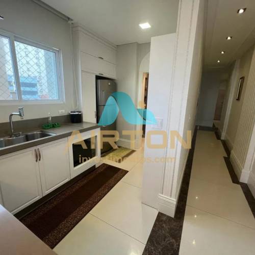 V4056 APARTAMENTO PARA VENDA FRENTE O MAR EM MEIA 