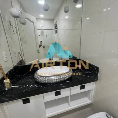 V4056 APARTAMENTO PARA VENDA FRENTE O MAR EM MEIA 