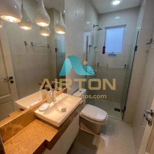 V4056 APARTAMENTO PARA VENDA FRENTE O MAR EM MEIA 