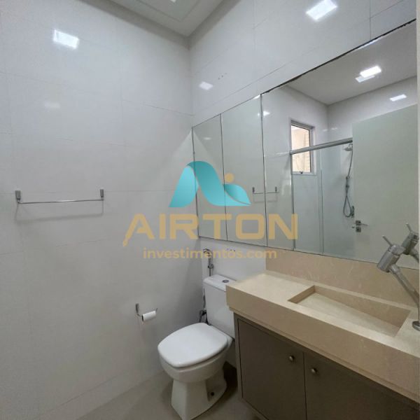 TE3000 APARTAMENTO MOBILIADO COM TERRAO PARA VEND